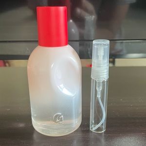 COPY - Glossier You 5 ml travel spray